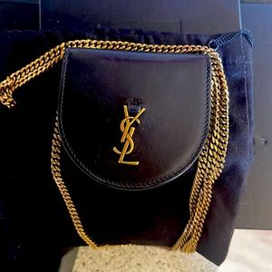Gold emblem YSL,  Crossbody U-Coin bag. Black, leather, authentic!